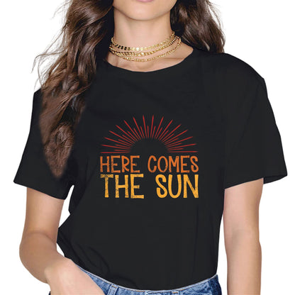 Here Comes The Sun Vintage Retro Beach Summer Vacation T-Shirt