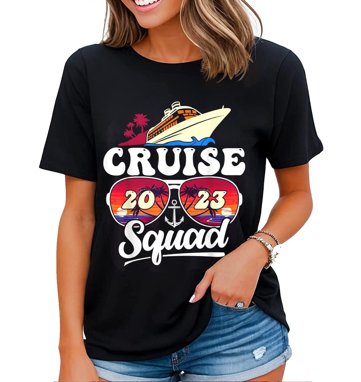 Family Cruise Ship Small Group Vacation Travel Shirt Cruise Vacation Graphic T-Shirt for Women