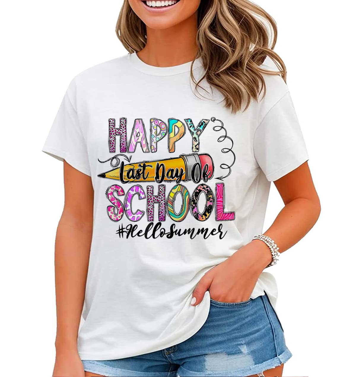 Happy Last Day of School Shirt Teachers End of Year Students T-Shirt for Women