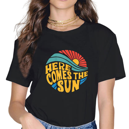 Here Comes The Sun Vintage Retro Beach Summer Vacation T-Shirt